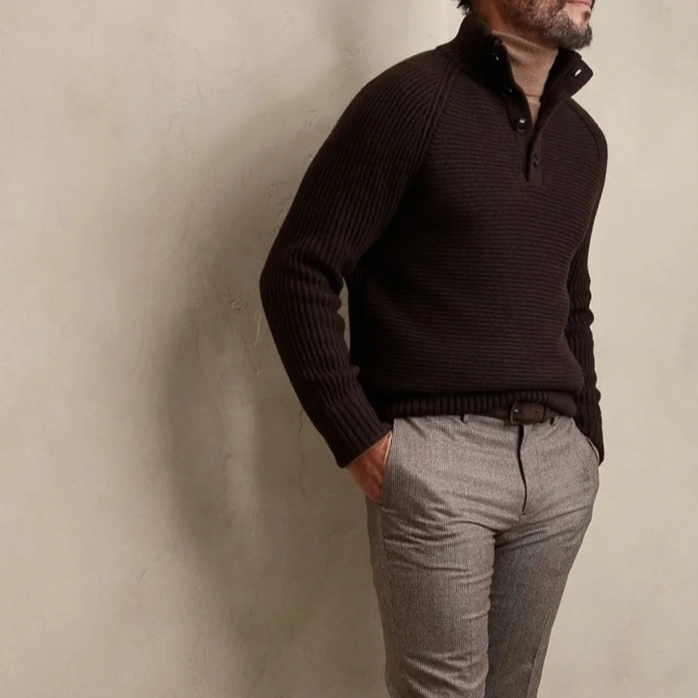Banana Republic Italian Wool Blend Nino Mock-Neck Sweater Brown